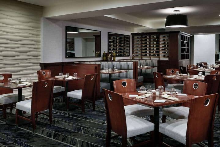 Dining 54 of 109